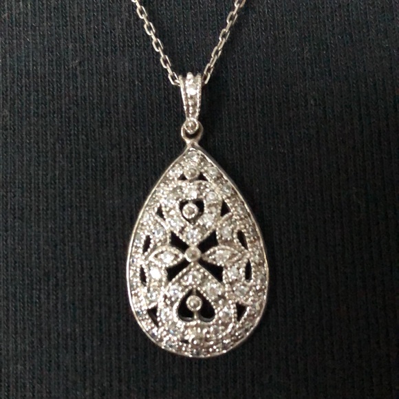 Silver Necklace with Teardrop Pendant - Picture 2 of 5